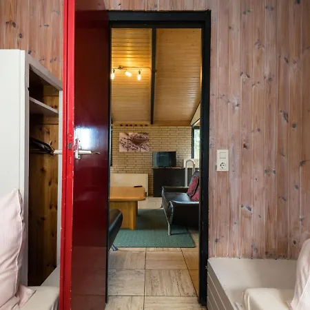 Haus 42 By Interhome * גרולסטיין